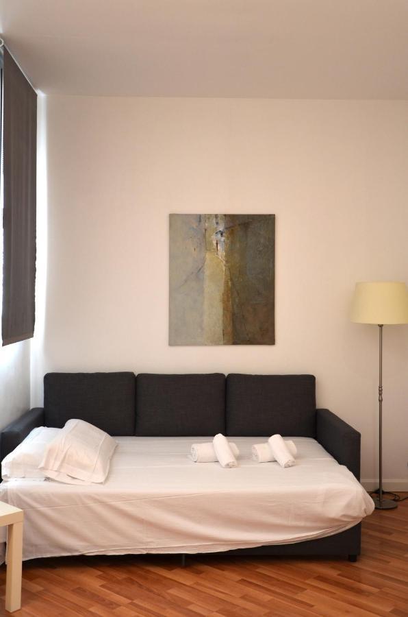 Claris Apartments Barcelona Exterior photo
