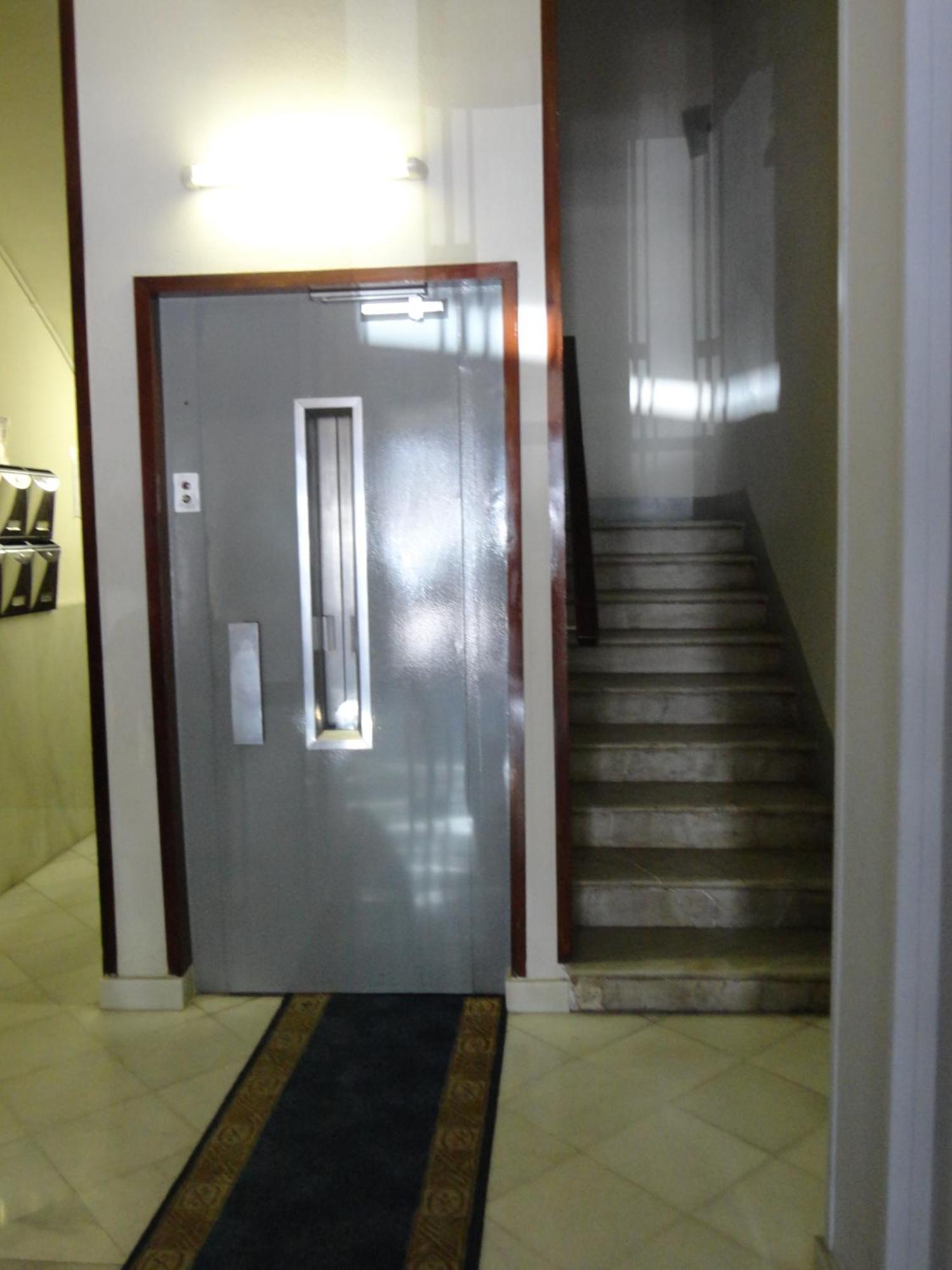 Claris Apartments Barcelona Exterior photo